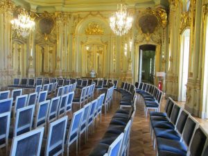 visita palacio foz abadia makavencos caminhando-10