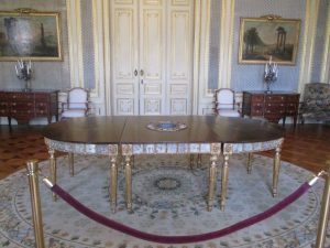 visita palacio foz abadia makavencos caminhando-16