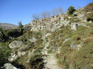 alvao cascatas vila real fisgas ermelo ribeira pena caminhando-2