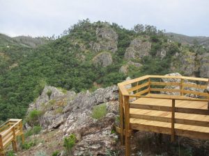 caminhada fragas d casal de sao simao  aldeia xisto caminhando
