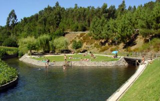 caminhada praia fluvial ana de aviz caminhando