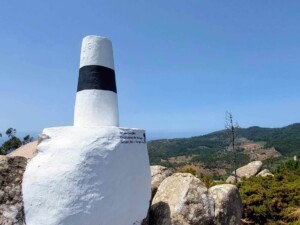caminhada-pedra-amarela-sera-sintra-caminhando