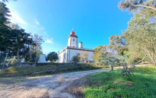 farol-do-esteiro-barra-sul-vale-jamor-caminhando