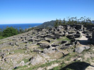caminhada-monte-santa-tecla-guardia-caminhando