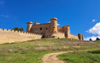caminhando castelo de belmonte la mancha