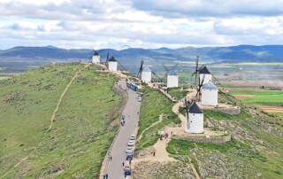 caminhando consuegra monte calderico moinhos dom quixote