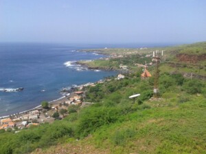 caminhando-cidade-velha-santiago