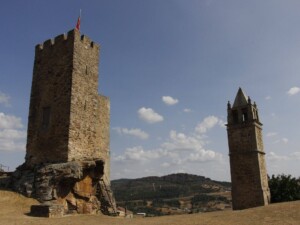 caminhando-castelo-mogadouro-douro-internacional