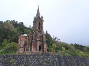 caminhada-furnas-sao-miguel-caminhando