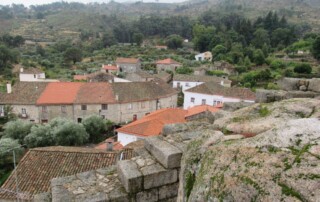 caminhada-castelo-novo-caminhando